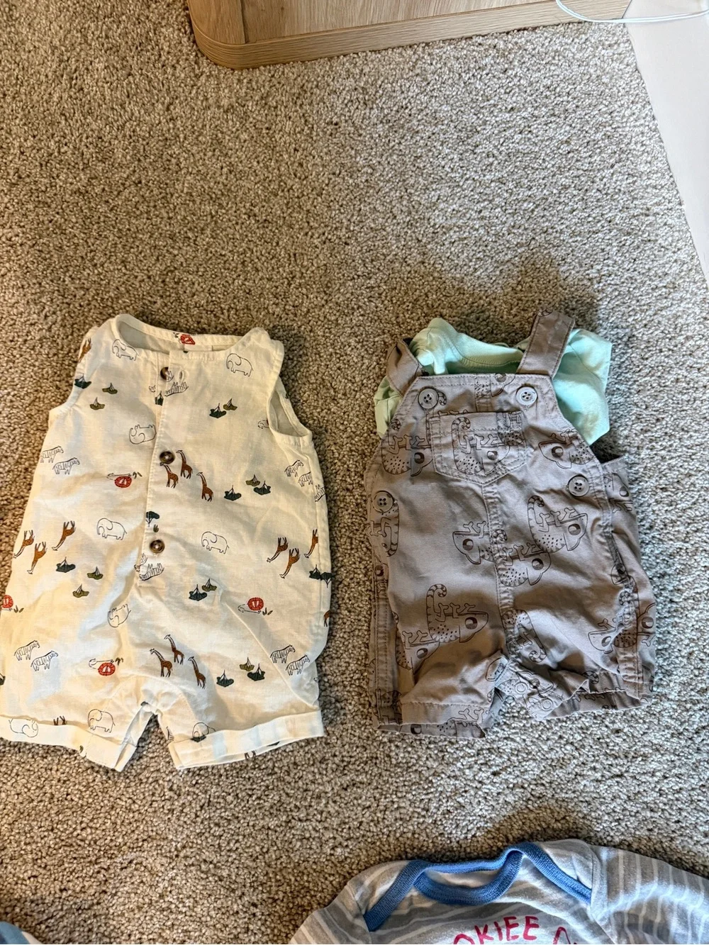 NB baby clothes bundle